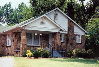 1st image of 2109 N Wood Ave