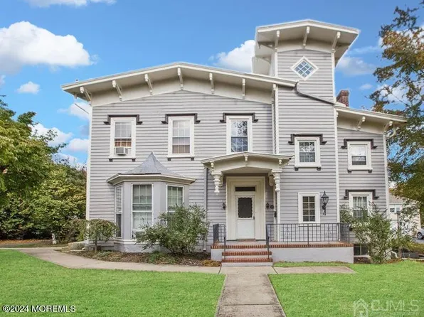 27 Spring St, Freehold, NJ