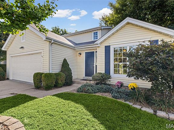 2nd image of 2518 Barrett Place Dr