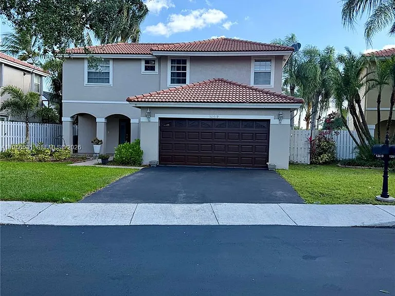 12619 NW 11th Pl — Photo 69