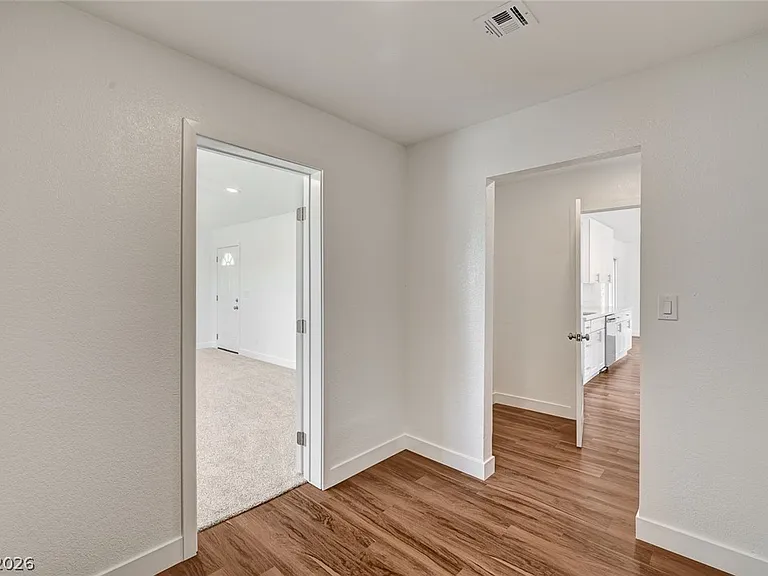 1580 Quarter Horse Dr — Photo 33