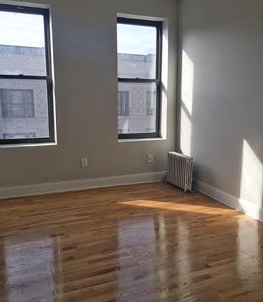 5th image of 815 W 180th St APT 51