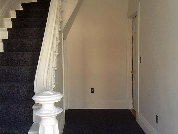 5th image of 119 Hudson Ave