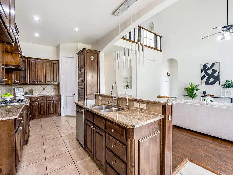 1191 Polo Heights Dr — Photo 14