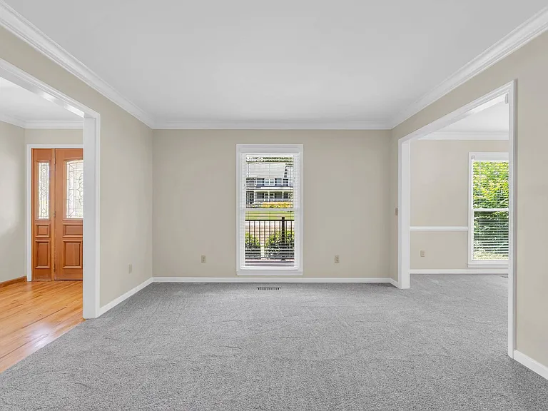 4838 Rolling Meadows Ln — Photo 5