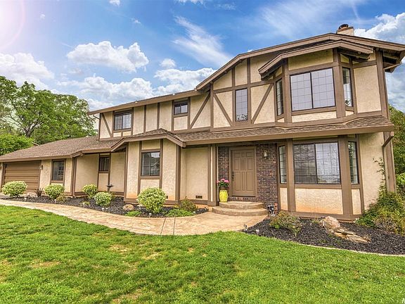 2nd image of 2264 Peggy Ln