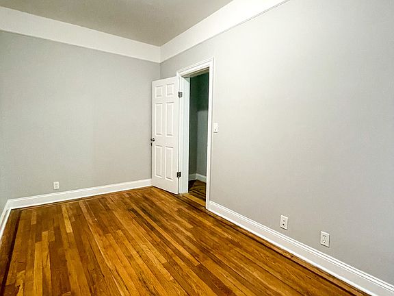5th image of 28-25 34th St #5