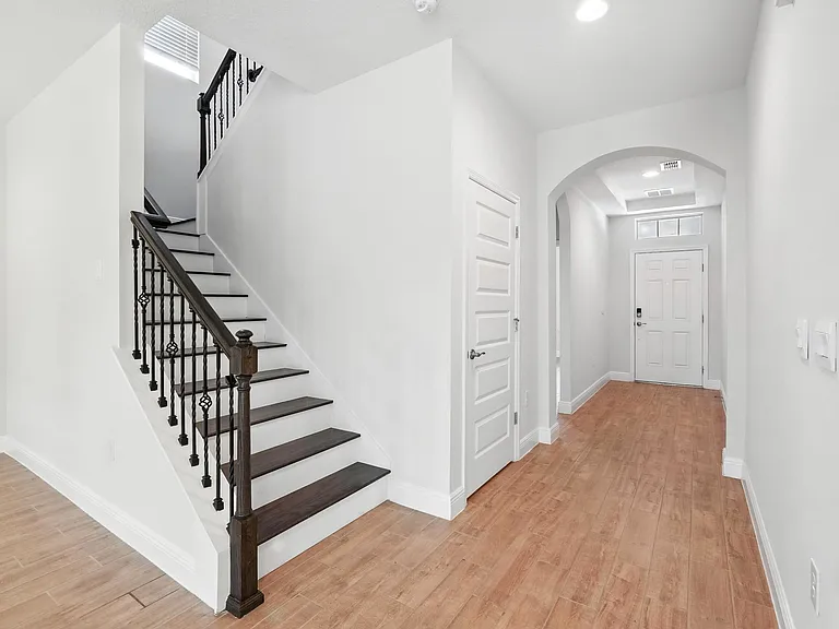 18392 Oliver Twist Way — Photo 2