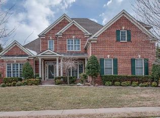 586 Ploughmans Bend Dr, Franklin, TN 37064