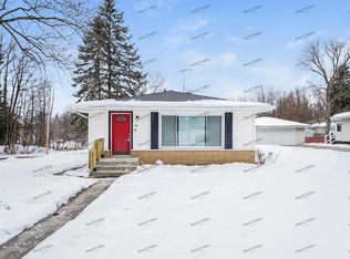 107 Maple Ave, Northfield, OH 44067