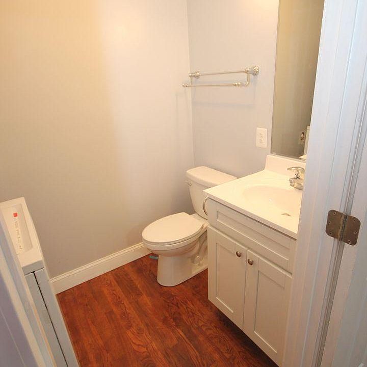 1st image of 114 S Parke St #B