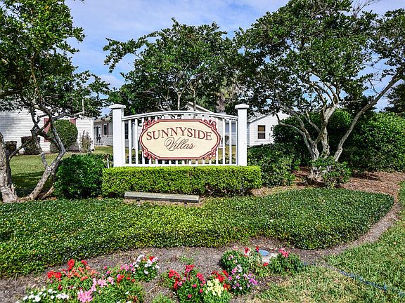 2nd image of 16962 SE 94th Sunnybrook Cir