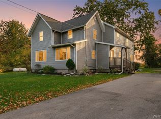 3433 Coomer Rd, Newfane, NY 14108