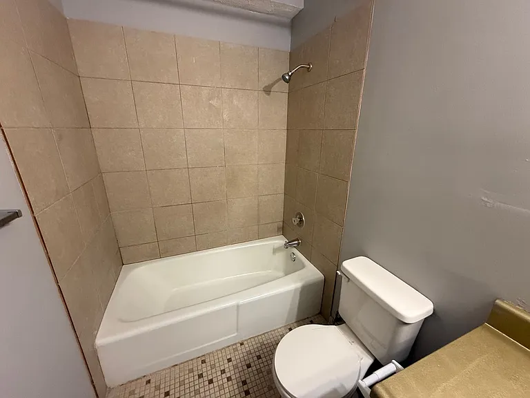 1101 D St — Photo 12