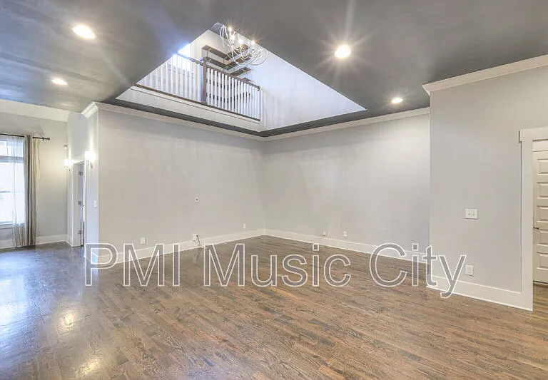 1537B Battlefield Dr — Photo 33