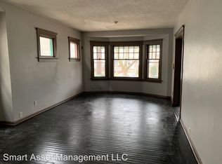 2566 N 38th St, Milwaukee, WI 53210