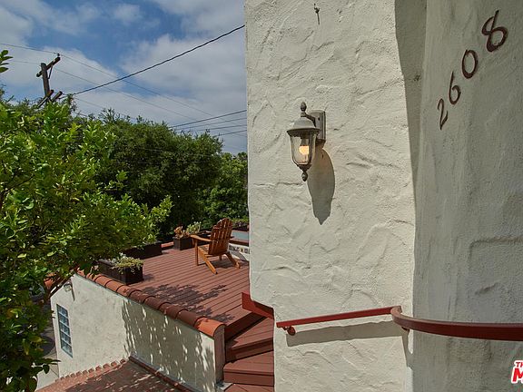 5th image of 2608 Lake View Ave