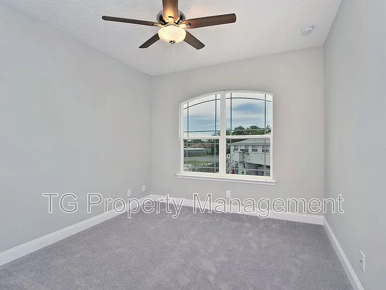 2656 Almonaster St — Photo 9