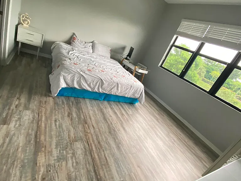 19103 NE 8th Ct — Photo 11