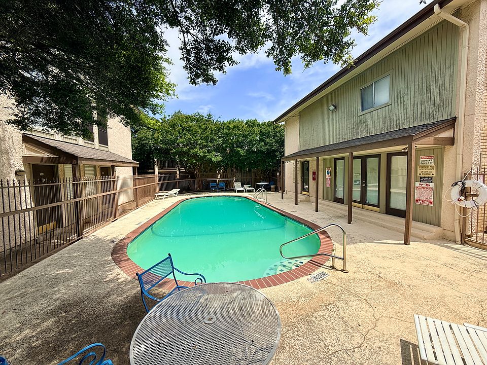 1st image of 12818 Midway Rd APT 2078