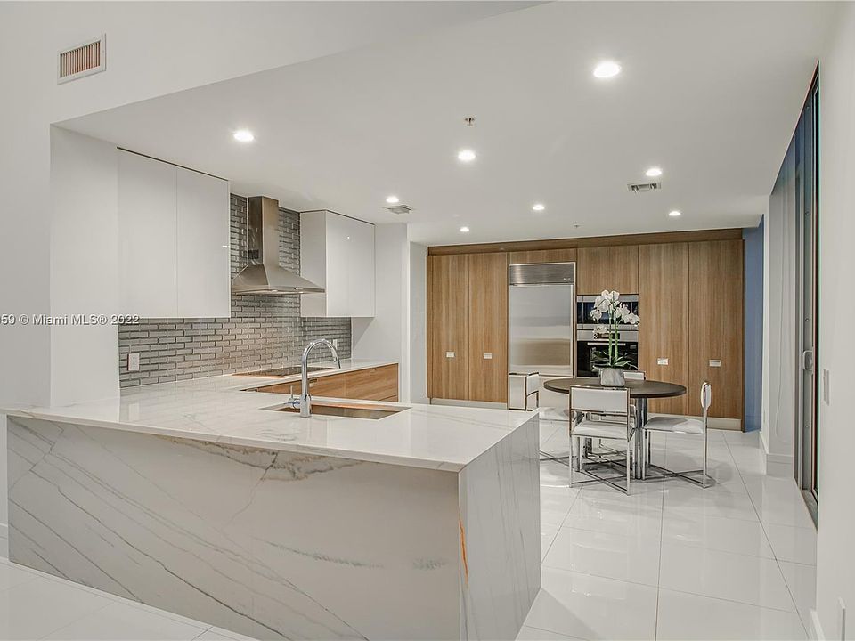 1st image of 3301 NE 1st Ave Penthouse 6