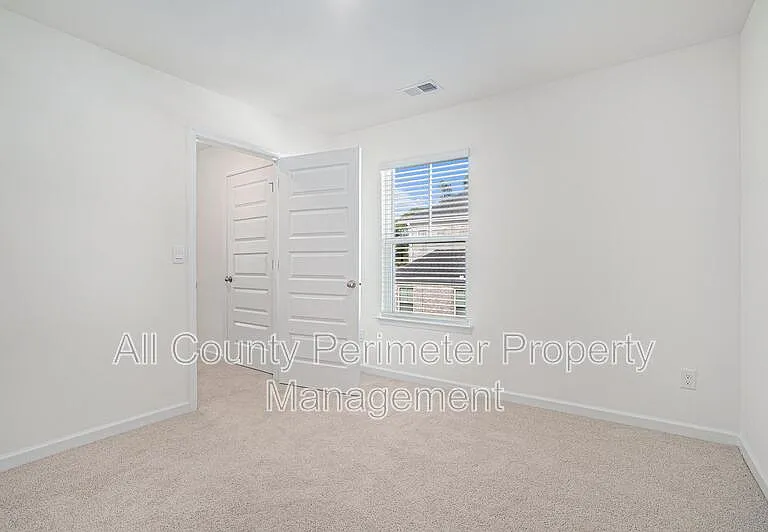 607 Silver Moon Dr — Photo 29