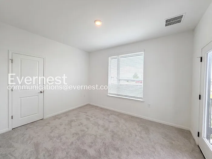 1517 Iberville Dr — Photo 11
