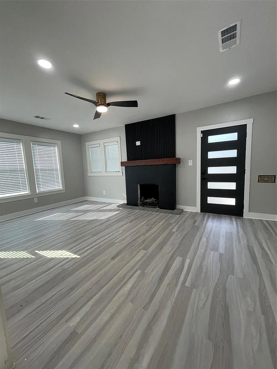 Building Photo - 3020 Arbor St