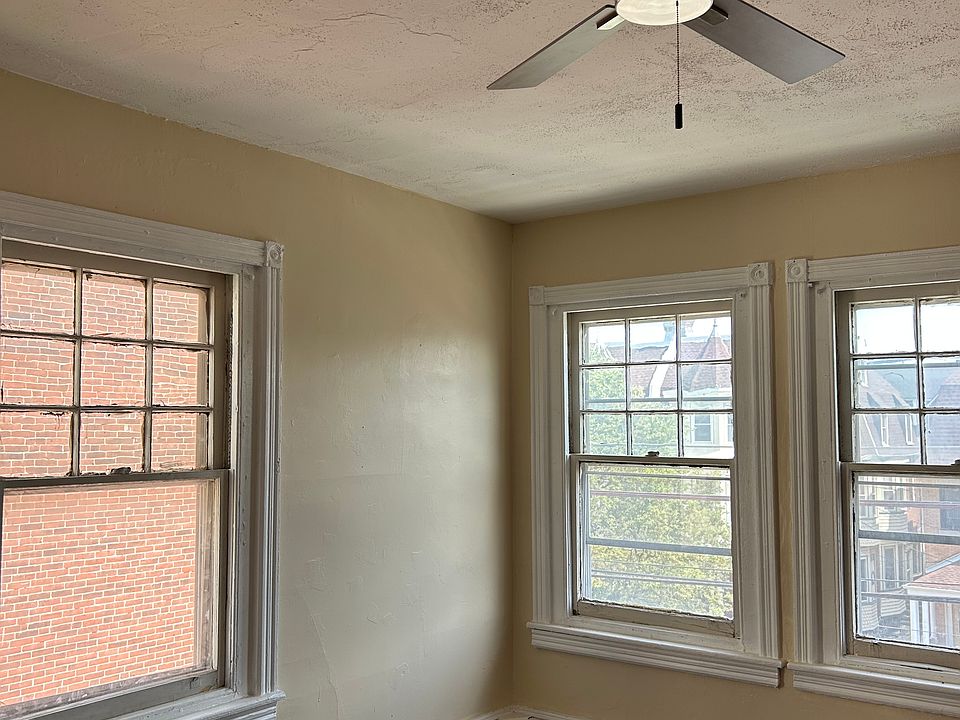 Living Room has plenty of light.