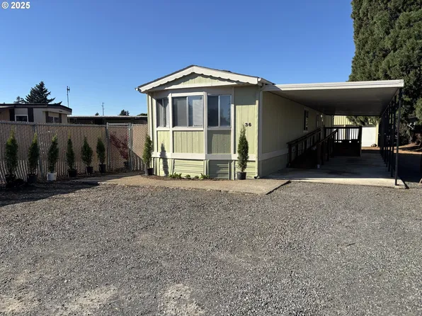 835 SE 1st Ave Unit 36, Canby, OR 97013