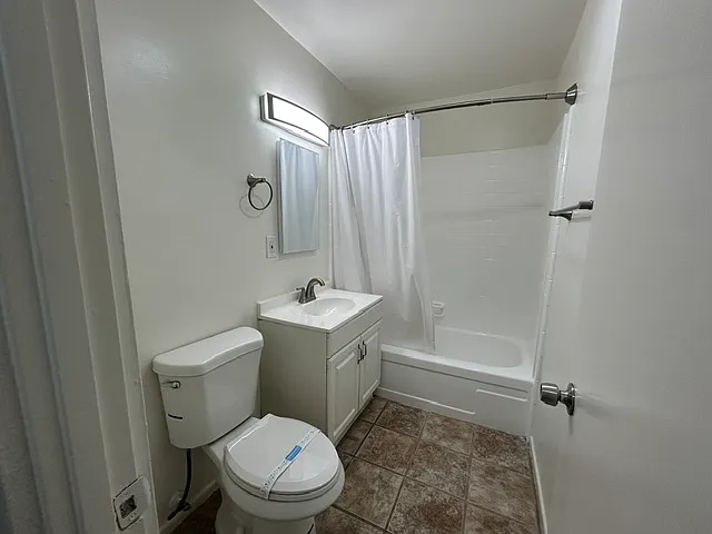686 E Cottonwood Rd #D2 — Photo 22