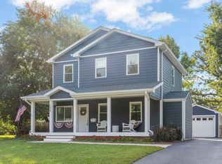 1225 Ash St, St Charles, IL 60174