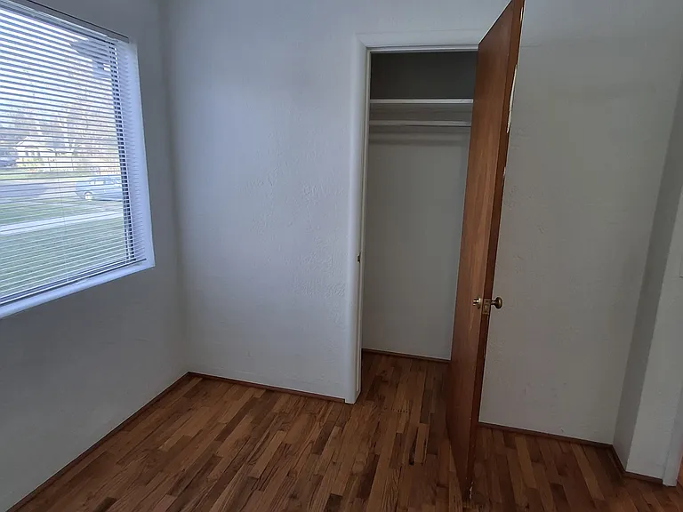 309 Marie St — Photo 21