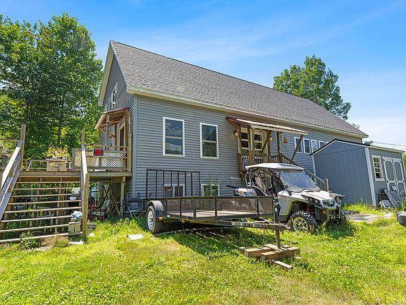 3rd image of 327 Ridge Road