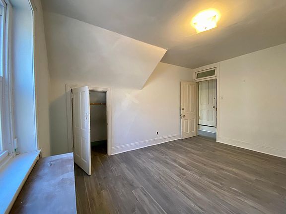 5th image of 1011 S 47th St #3
