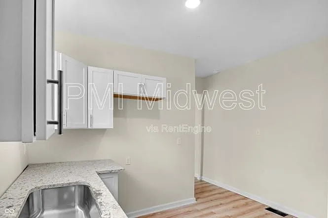 2235 Dr Martin Luther King Jr St — Photo 8