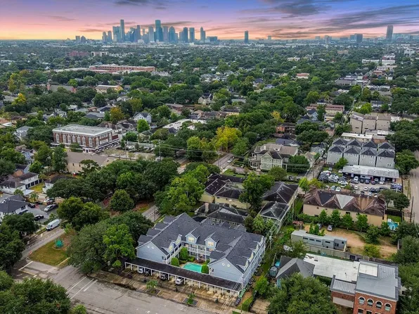 1621 Heights Blvd APT 14, Houston, TX 77008