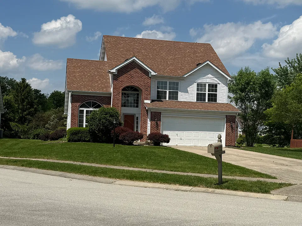13374 Grosbeak Ct