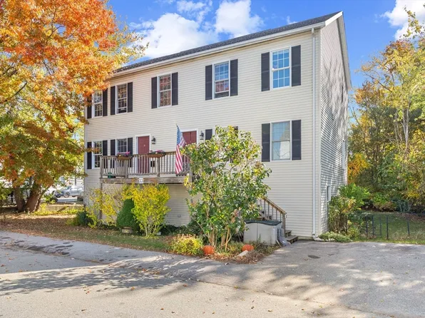 33 Myrtle Sq, Gloucester, MA 01930