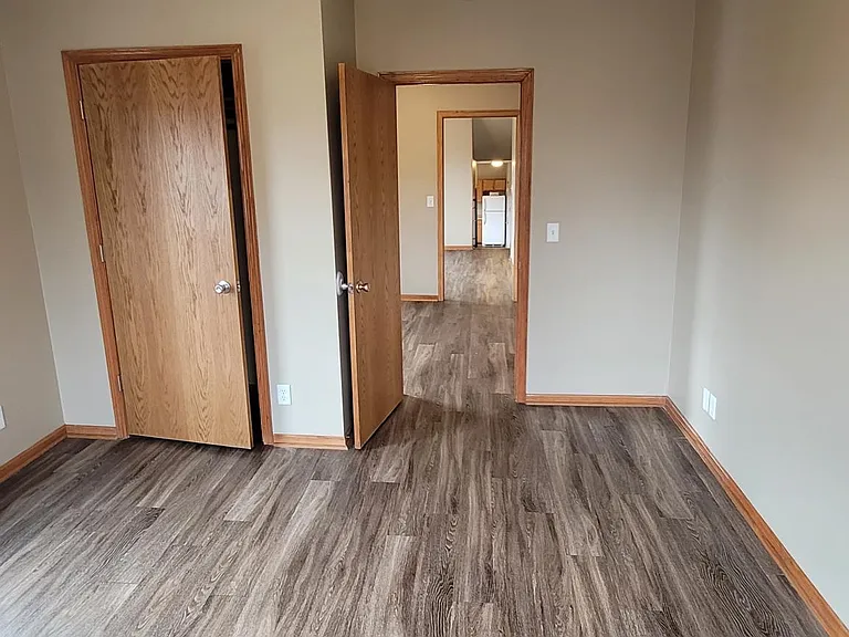 719 Wilson Ave #3 — Photo 5