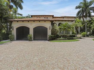 184 Seabreeze Ave, Naples, FL 34108