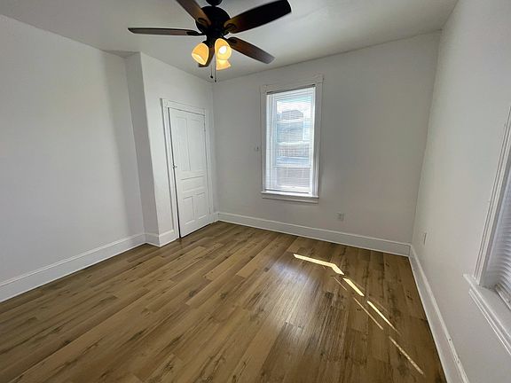 3rd image of 3440 Old York Rd #3R