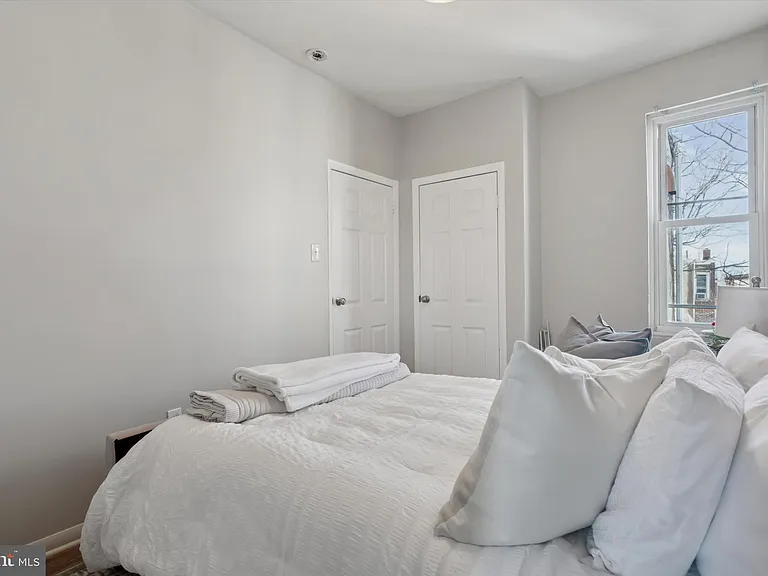 3098 Aramingo Ave #1/2-2 — Photo 6