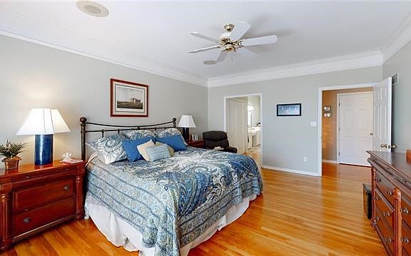 4th image of 2901 S Cedar Crest Dr Unit A