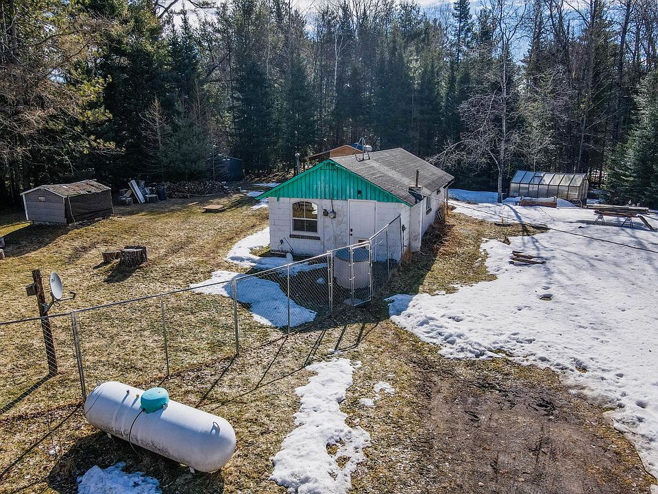 1st image of 3246 Clausen Rd