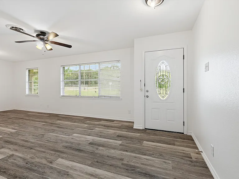 235 FM 407 W — Photo 22