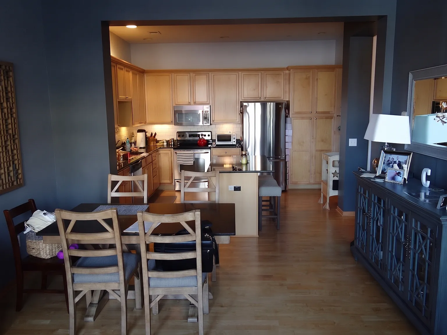 2 bed, 1.5 bath, 1580 sqft, $2,600 — Photo 1