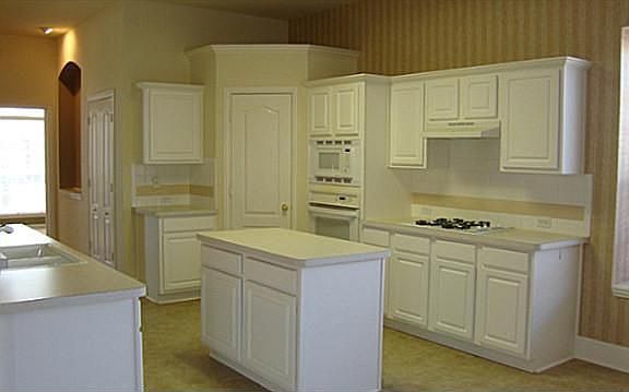 5th image of 713 Seminole Trl