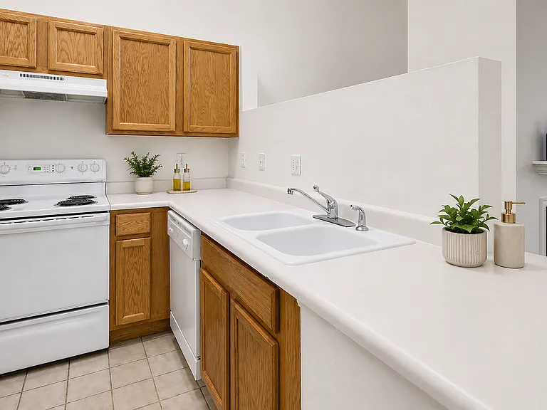 3235 S Walden Ct #H — Photo 5