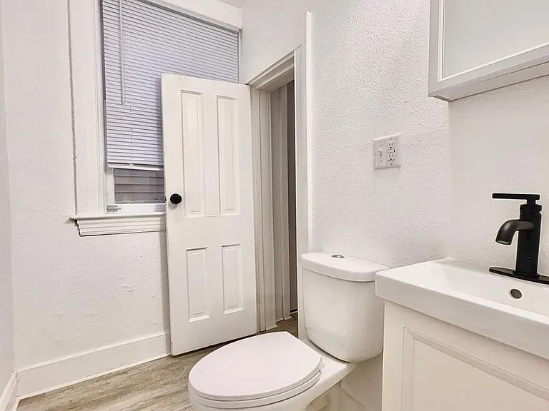 530 S Saint Joseph St — Photo 13